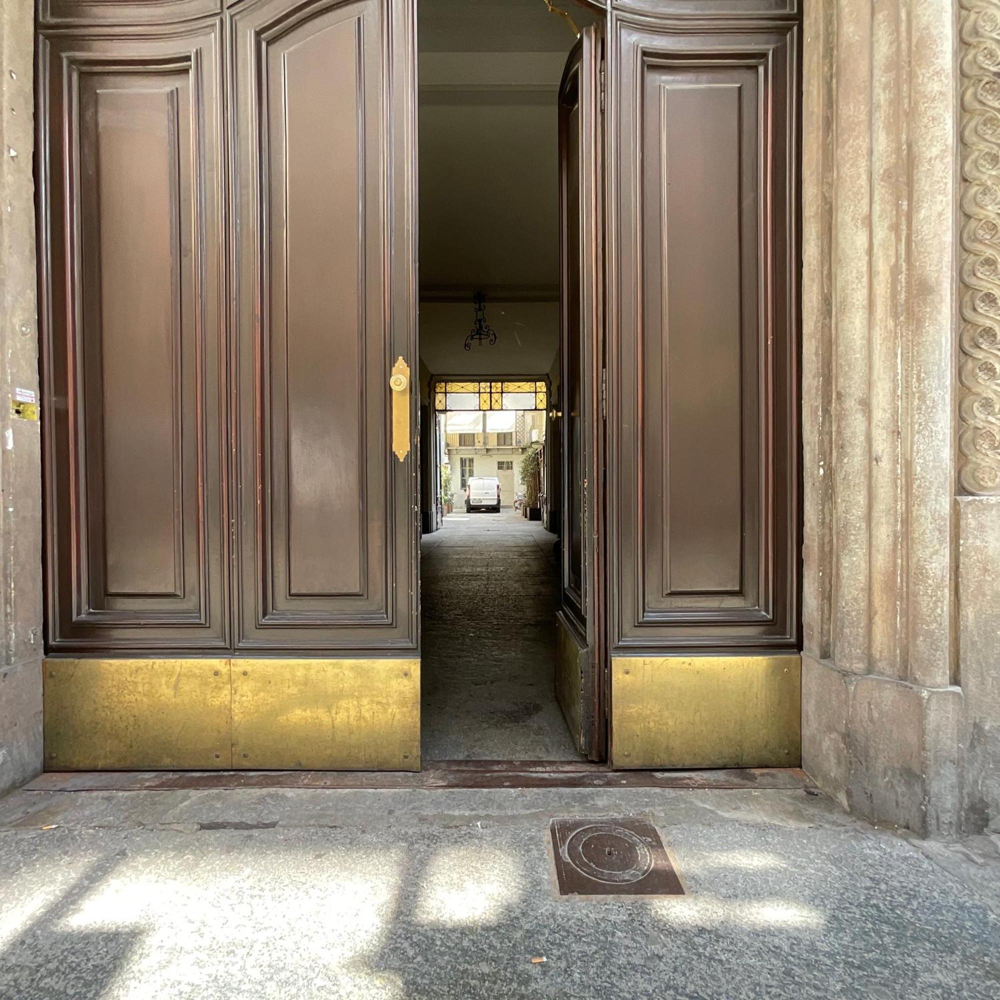 Апартаменты Nonpertutti Piazza Castello Accessibile Senior Famiglie Турин Экстерьер фото